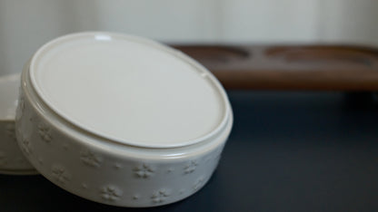 Snowflake Pet Bowl - Acacia Wood Base