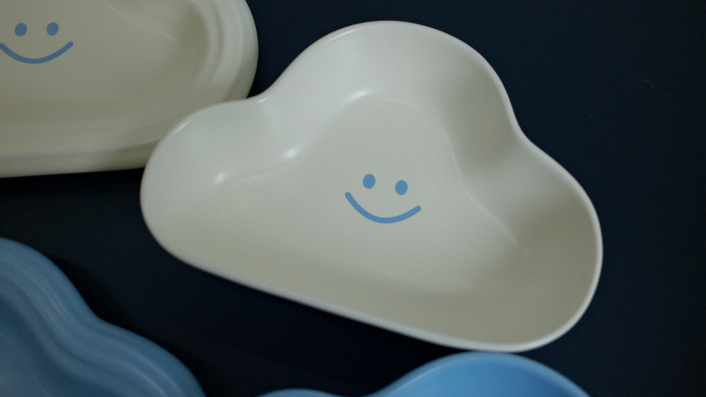 Cloudy Paws Bowl