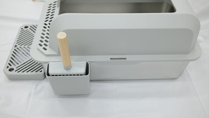 Modern Stainless Steel Cat Litter Box with Scoop & Step